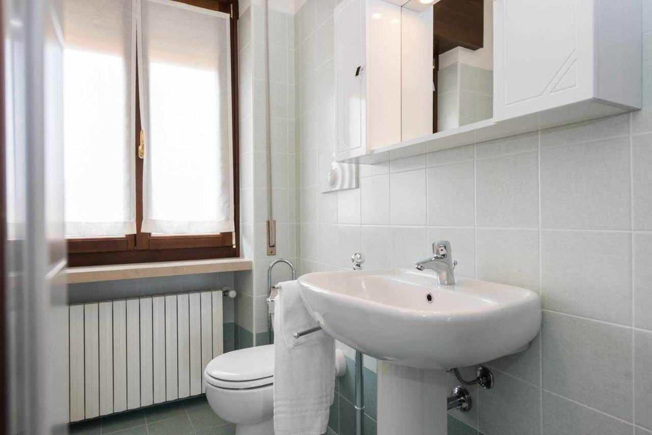 Ortaglia B2 Daire Torri Del Benaco Dış mekan fotoğraf